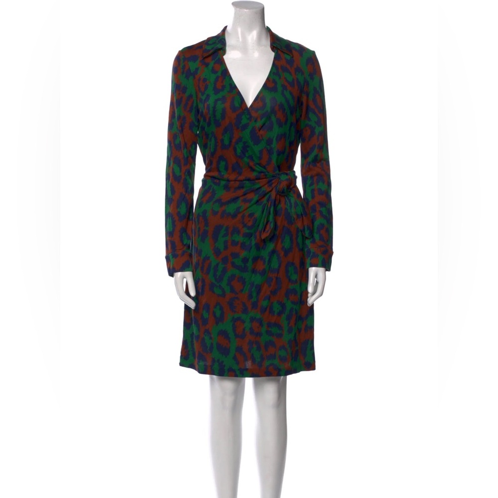 Pristine Diane von Furstenberg Silk Wrap Dress